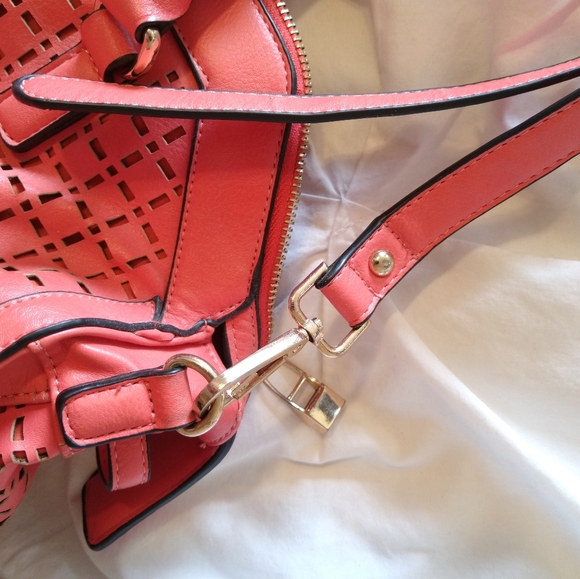 crossbody bag for the summer - Picture 6 of 6